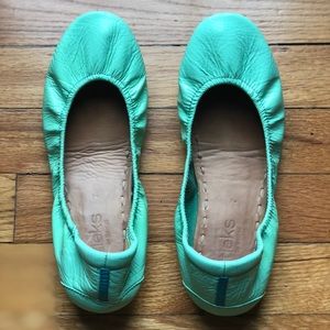 Mint Green Patent Tieks